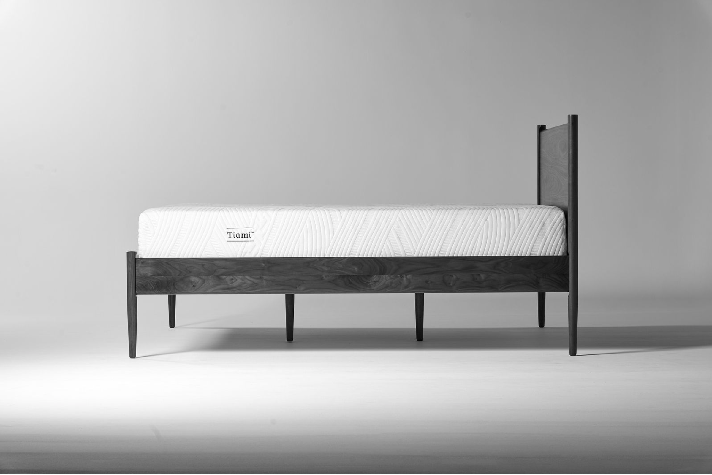 Hybrid Mattress vs Memory Foam: Which Is Better for You?