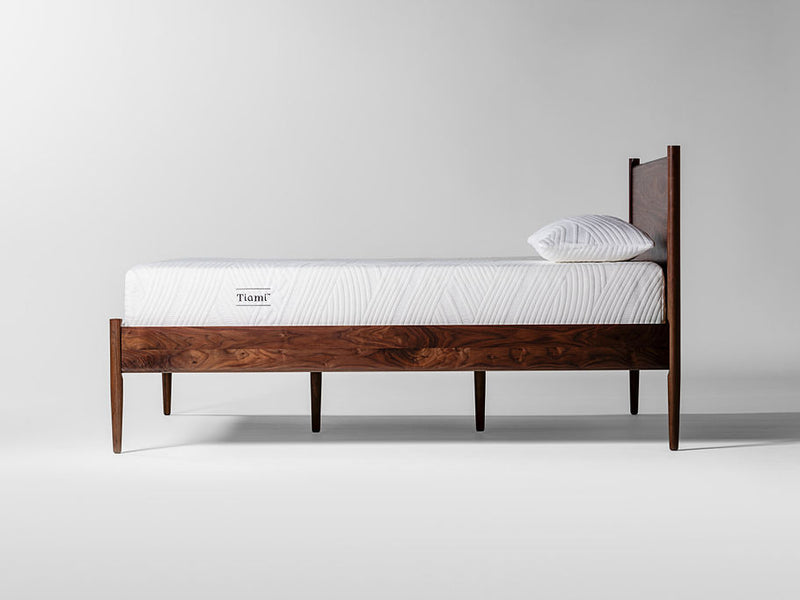 Design Within Reach showroom